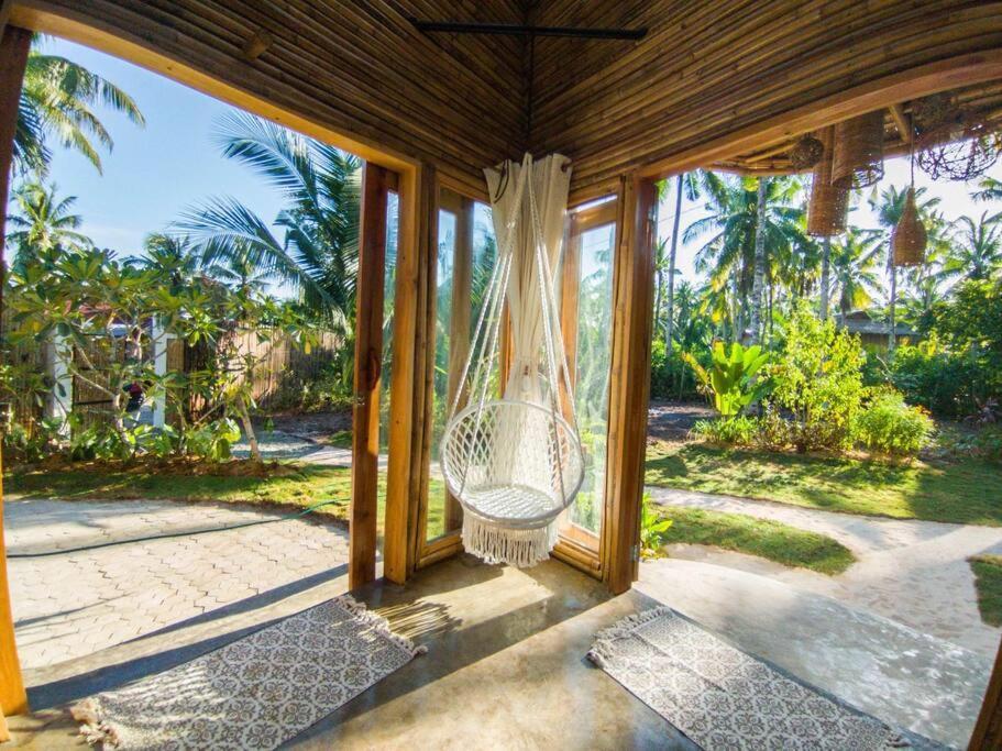 The Bamboo Houses - Tropical Garden & Empty Beach General Luna  Exterior foto