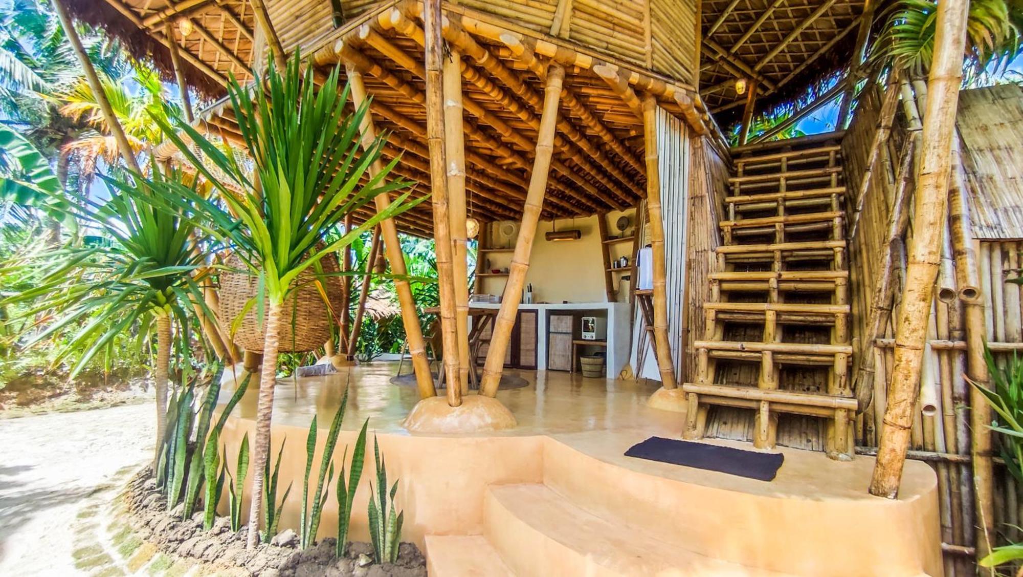 The Bamboo Houses - Tropical Garden & Empty Beach General Luna  Exterior foto