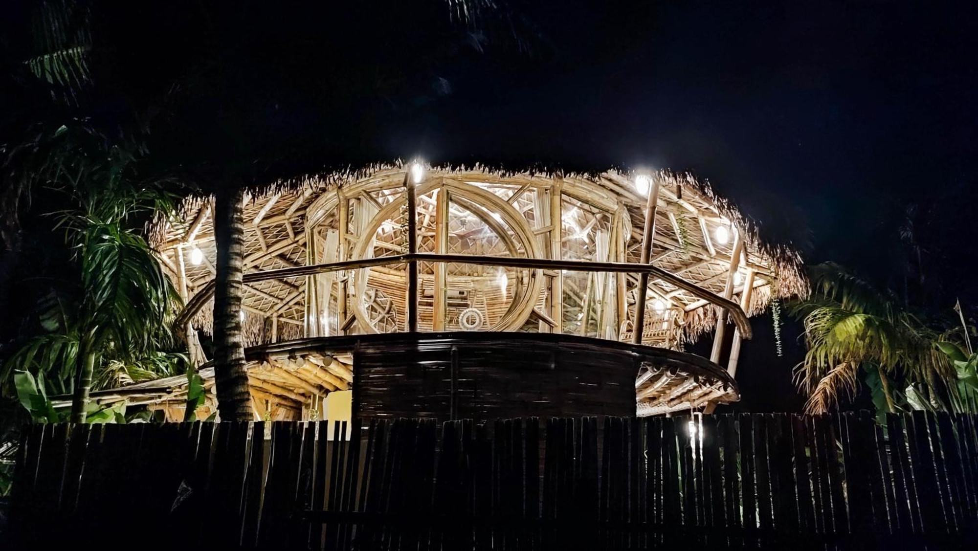 The Bamboo Houses - Tropical Garden & Empty Beach General Luna  Exterior foto